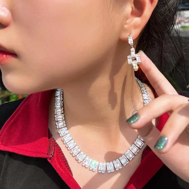 مجموعة مجوهرات فاخرة عالية الجودة من الزركونياHigh Quality Luxury Zirconia Jewelry Set