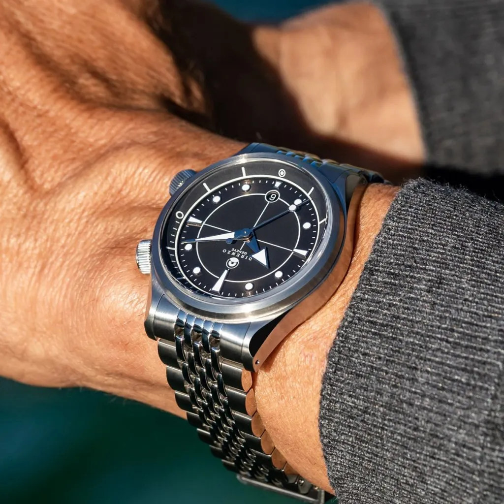 Direnzo DRZ05 Solaris - Black&nbsp;&amp;&nbsp;Taupe with&nbsp;Date (Swiss&nbsp;Made)