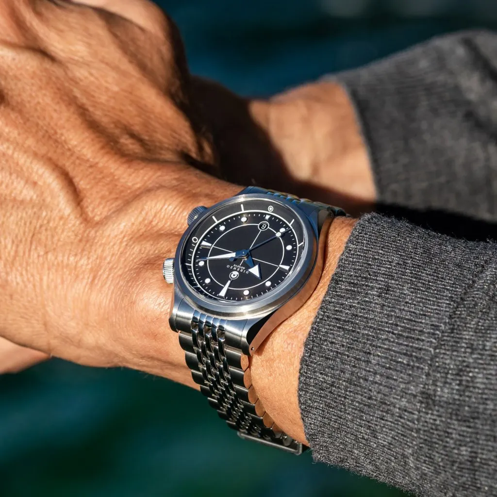 Direnzo DRZ05 Solaris - Black&nbsp;&amp;&nbsp;Taupe with&nbsp;Date (Swiss&nbsp;Made)