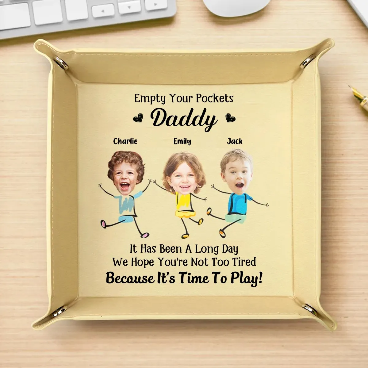 Family  - Empty Your Pockets Daddy - Personalized Leather Valet Tray