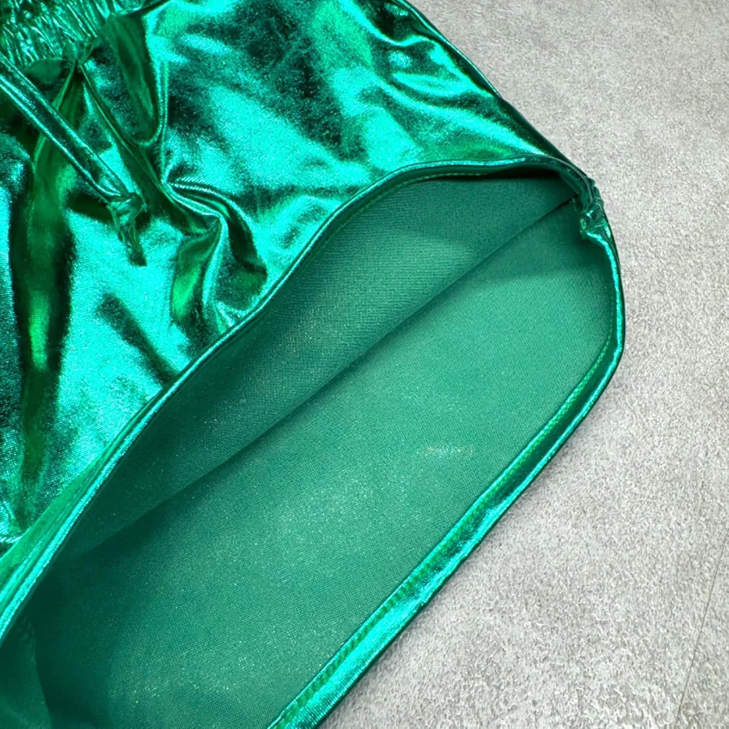 Girls Metallic Shorts Sparkle Hot Pants Shiny Dance Outfits Atletic Short Pants