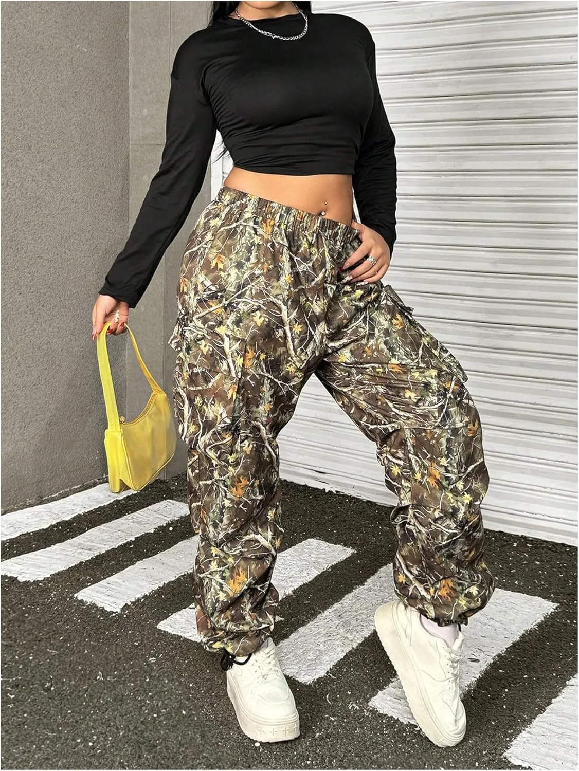 GORGLITTER Women's Plus Size Baggy Cargo Sweatpants Joggers Y2K Camo Camouflage Straight Leg Sweat Pants Street Wear