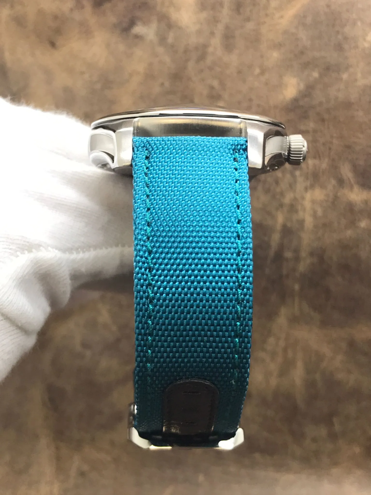 H. Moser Pioneer Centre Seconds Mega Cool 3200-1214 Blue Lagoon Dial Automatic Men's Watch