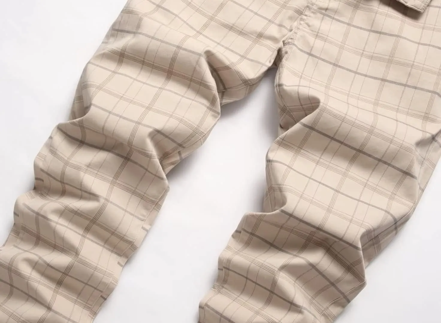 HENGAO Men's Straight Fit Plaid Chino Pants