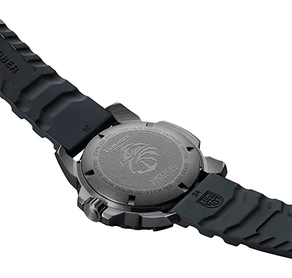Luminox Navy SEAL Black Stainless Steel Black Rubber Strap Sand Dial Date Divers Quartz Interchangeable NATO Strap Mens Watch XS.3251.CBNSF.SET