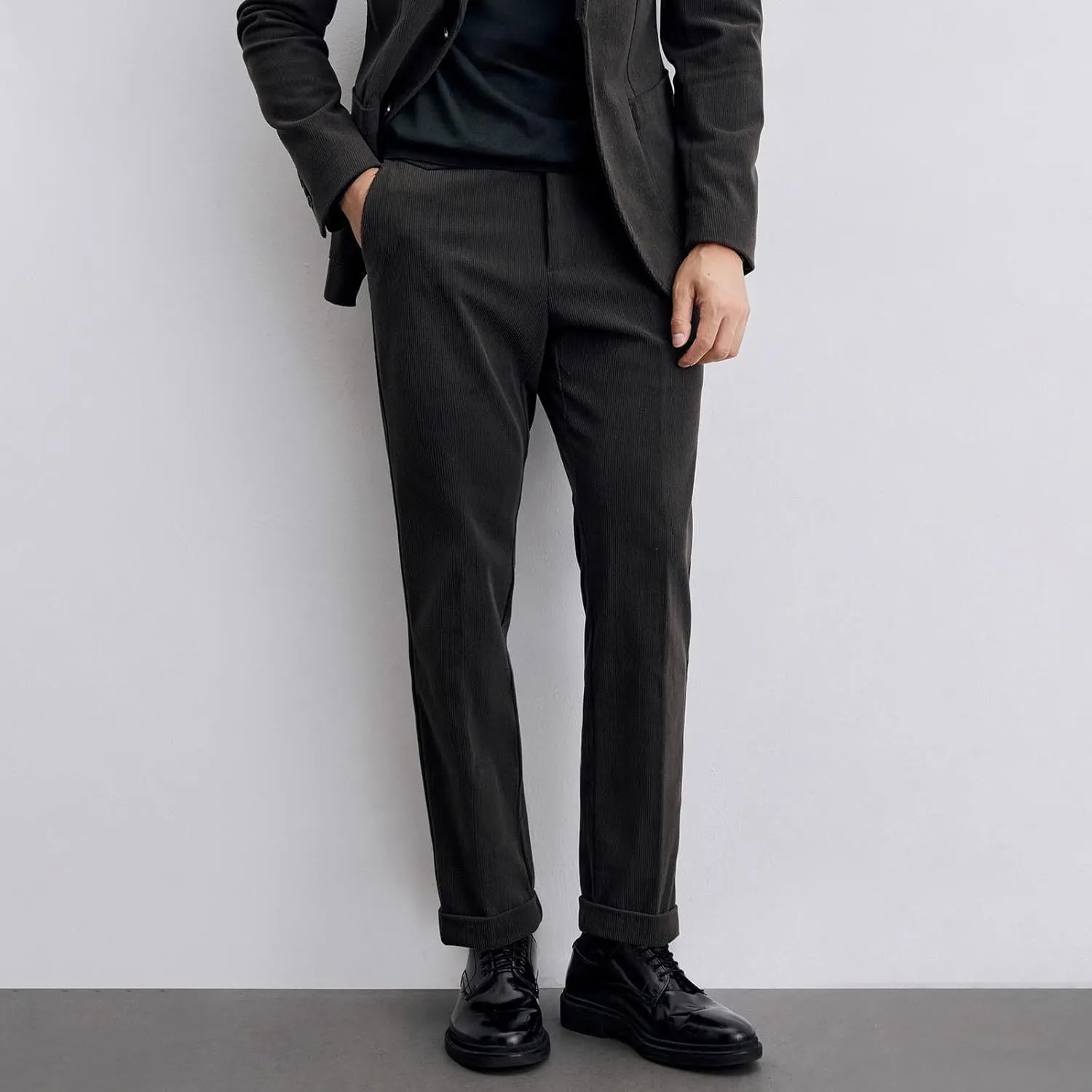 Mens Corduroy Straight Leg Pants Slim Fit Expandable Waist Flat Front Casual Stylish Business Formal Wedding Trousers
