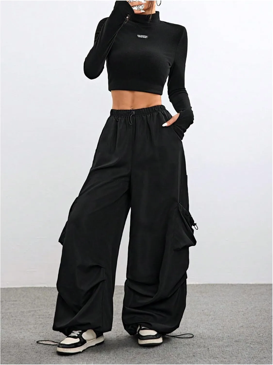 OYOANGLE Women's Baggy Cargo Pants Drawstring Drop Waist Wide Leg Trousers Streetwear