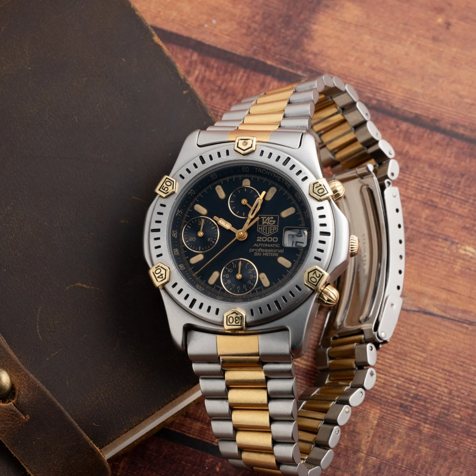 TAG Heuer Professional 2000 Chronograph