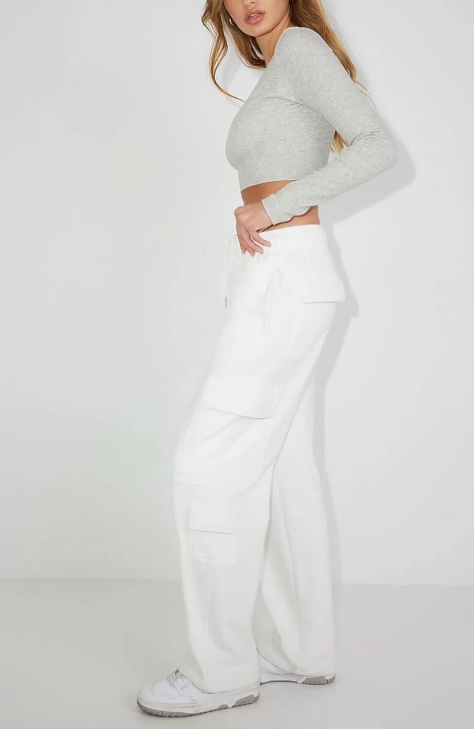 Waitfairy Wide Leg Sweatpants Women Cargo Pants Fleeece High Waisted Baggy Sweatpants for Women Casual Pants with 8 Pocketss